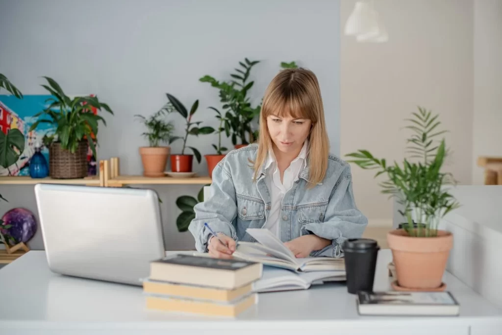 High School Student Researching Laptop E1658364637251