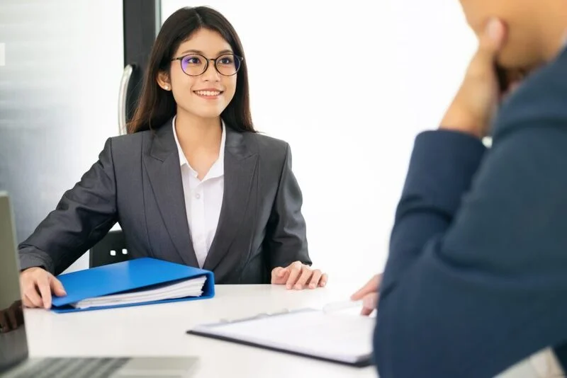 Confident Job Seeker In A Job Interview 1024X683 1