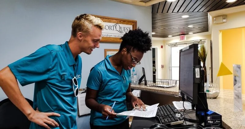 Summer Interns At Work 1024X540 1