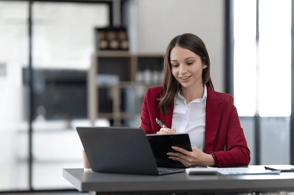 Young Professional Researching How To Become An Administrative Assistant