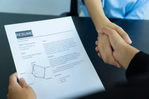 Job Interviewers Are Shaking Hands To Congratulate The Shortlisted Job Applicants For A Job