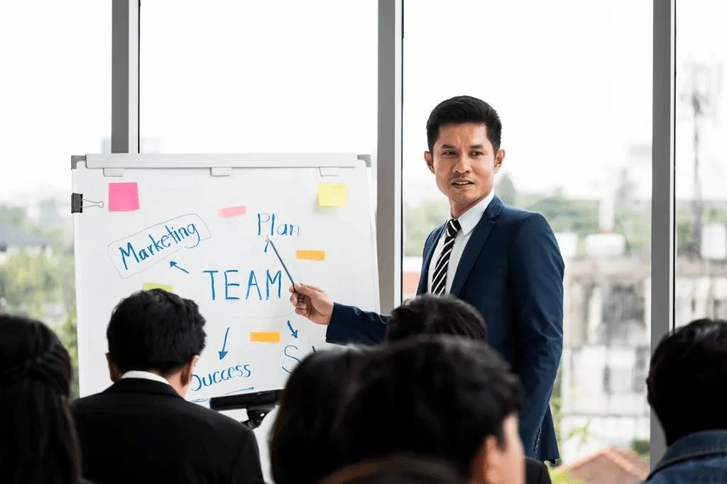 Team Leader Discussing In A Meeting